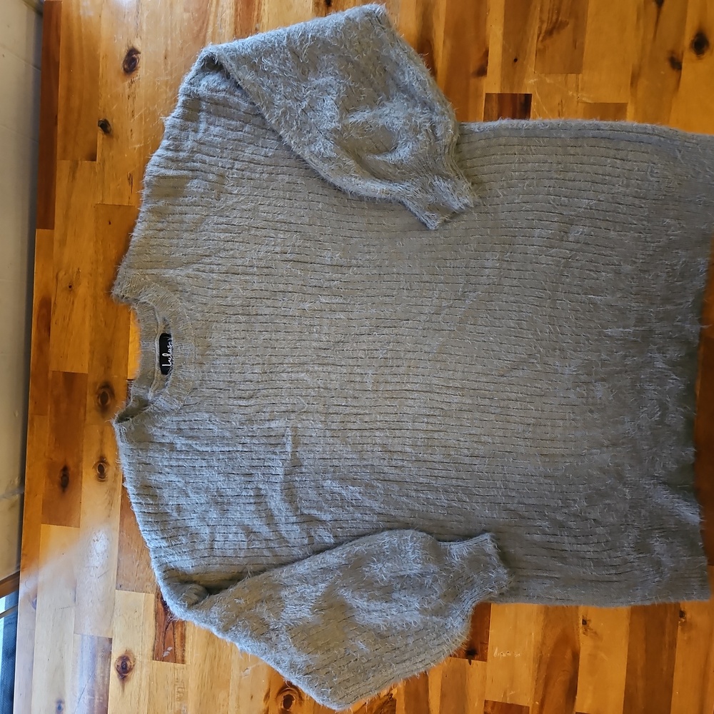 Gray fuzdy like Textured Sweater